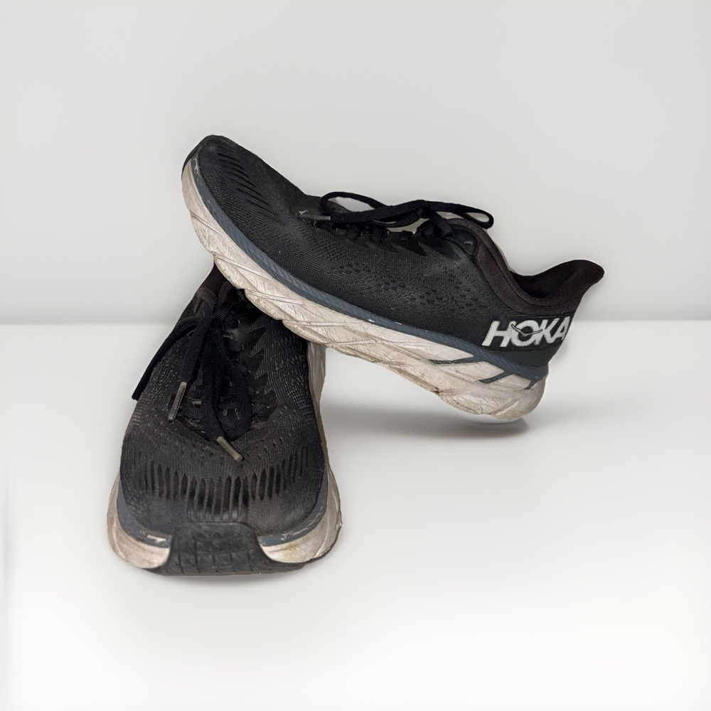Size 8.5 B - Hoka One One Clifton 8 Black White Women's